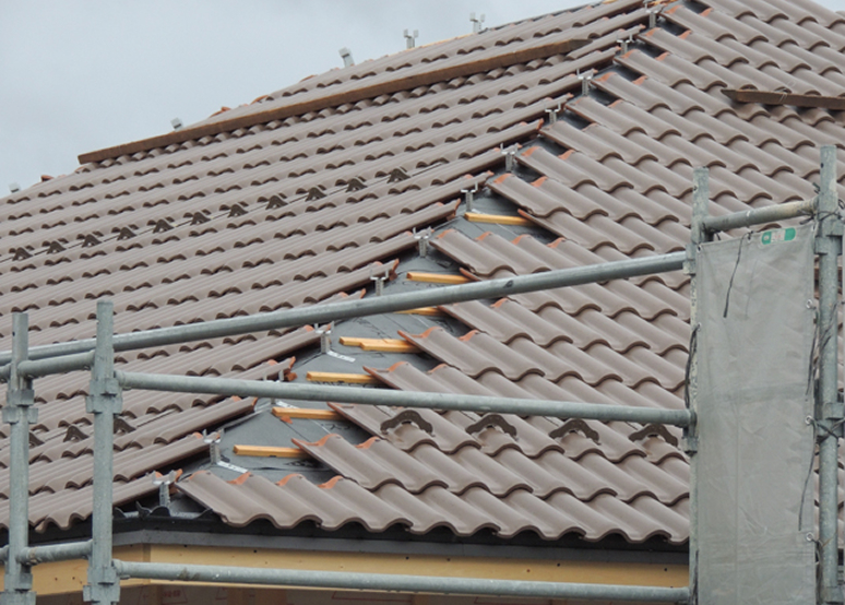 屋根と防水：家を30年守り続ける技術