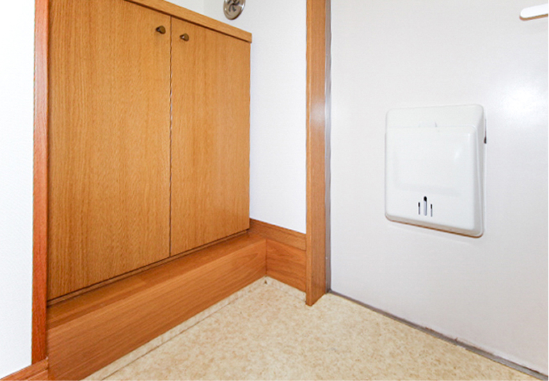 靴入れのある、玄関